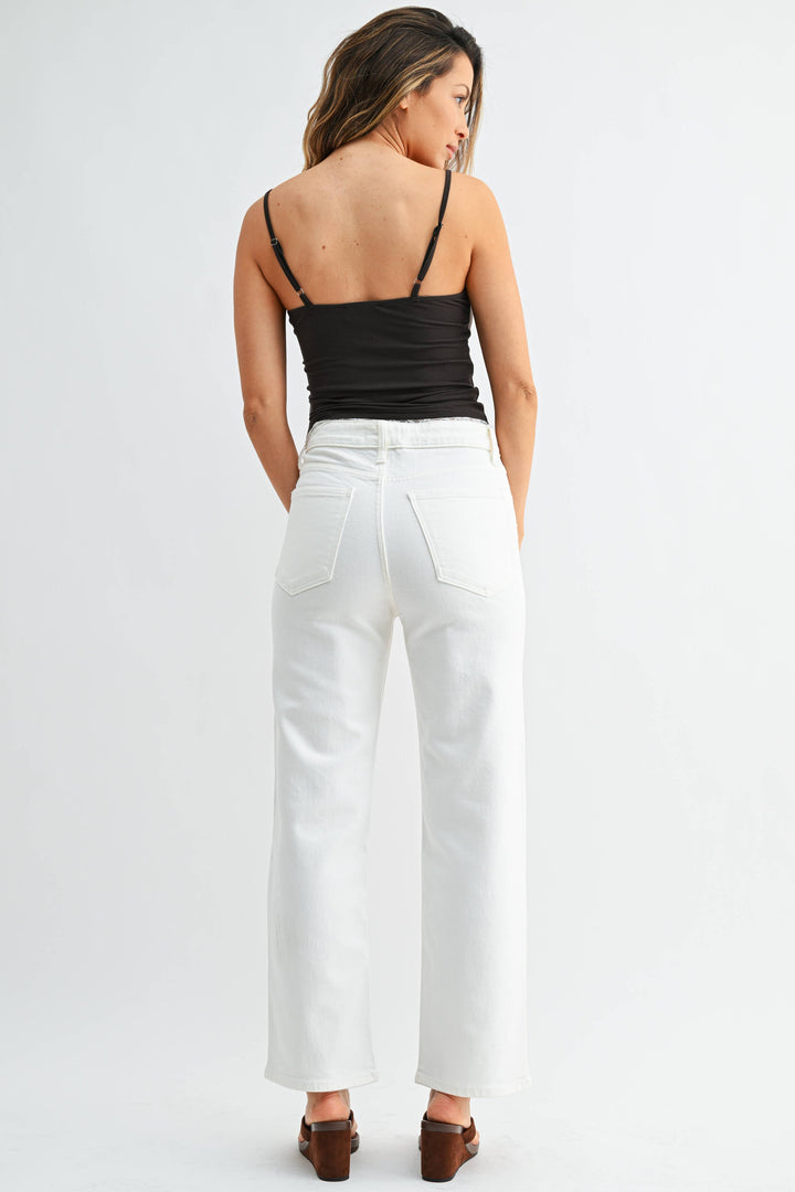 Vintage Straight High Rise Jeans | White