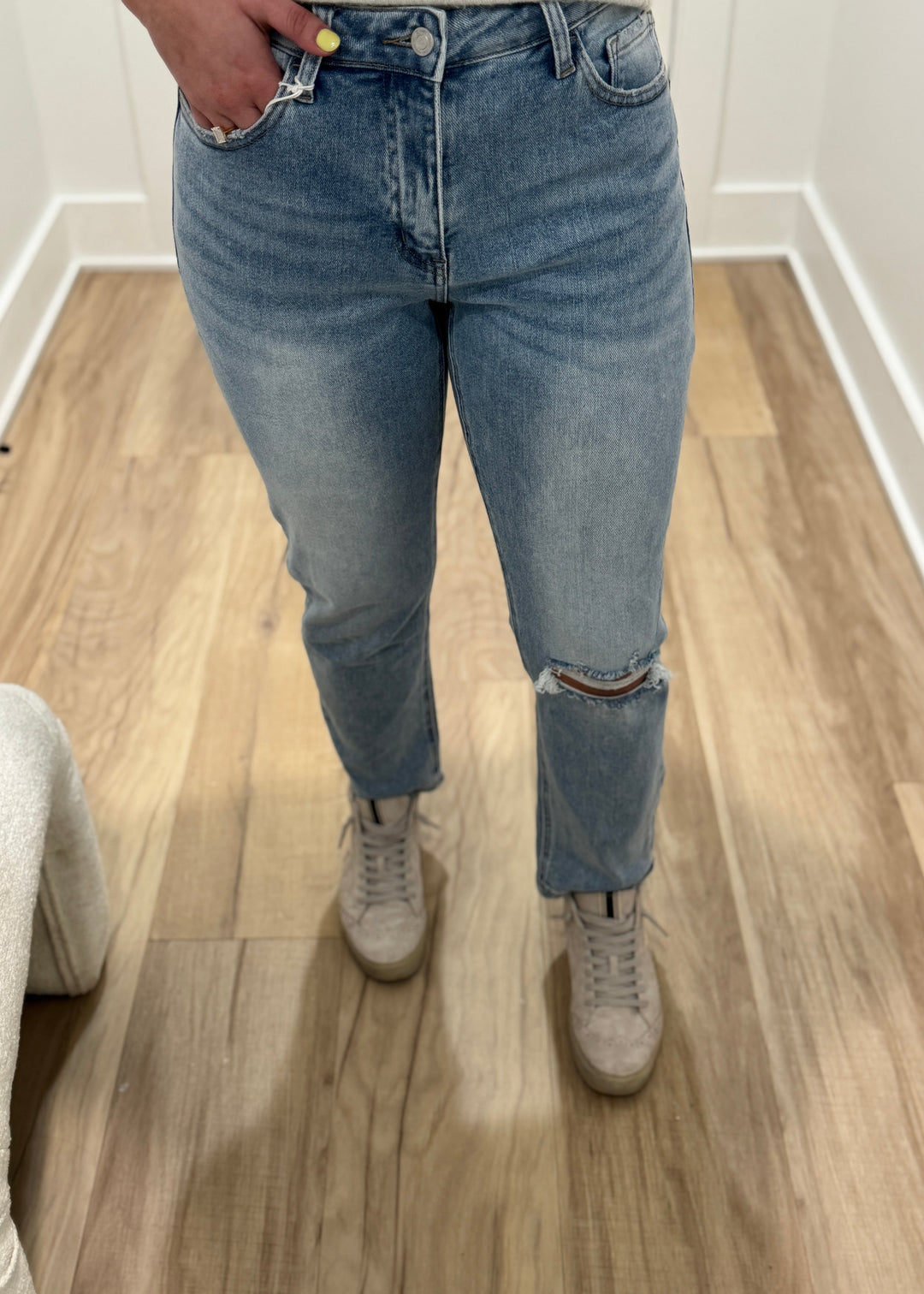 HIGH RISE STRETCH BOYFRIEND JEANS