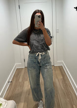 Load image into Gallery viewer, Pale Indigo Barrel Jeans
