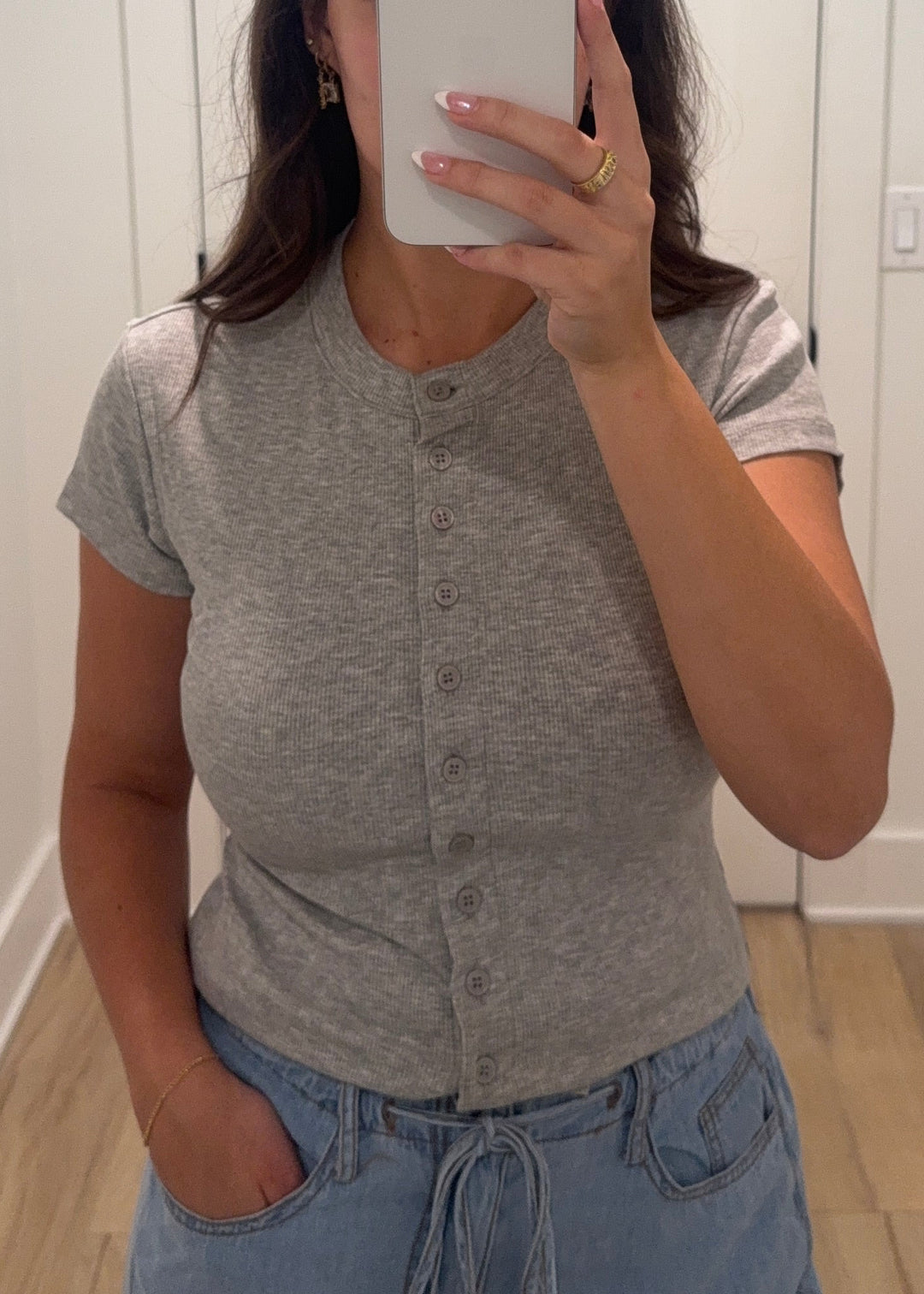 The Weekday Top | Gray