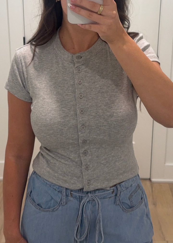 The Weekday Top | Gray