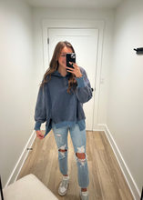 Load image into Gallery viewer, Evening Blue Pullover
