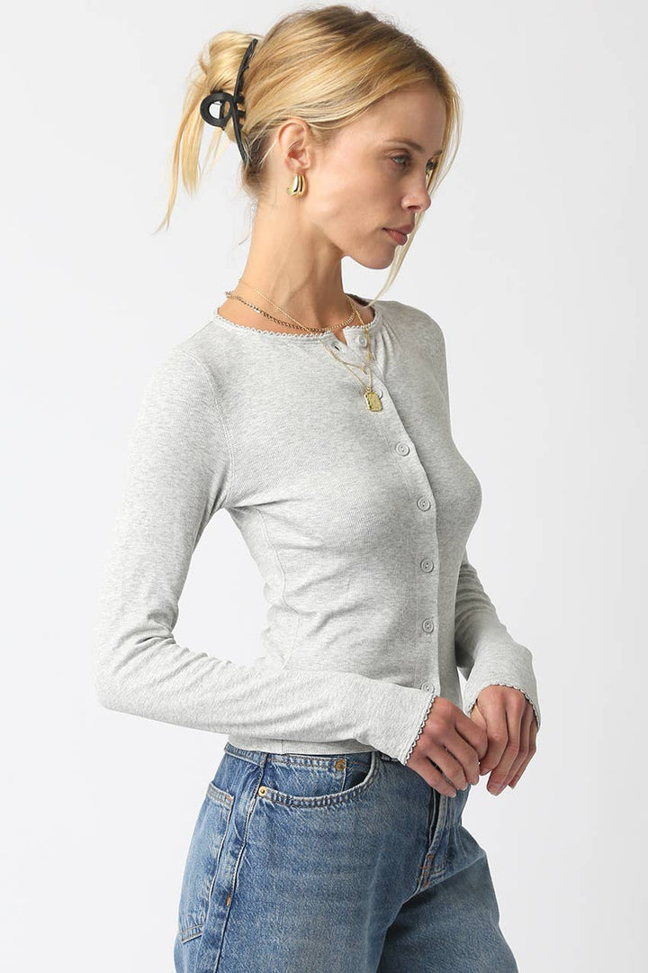 Sawyer Button Top | Gray